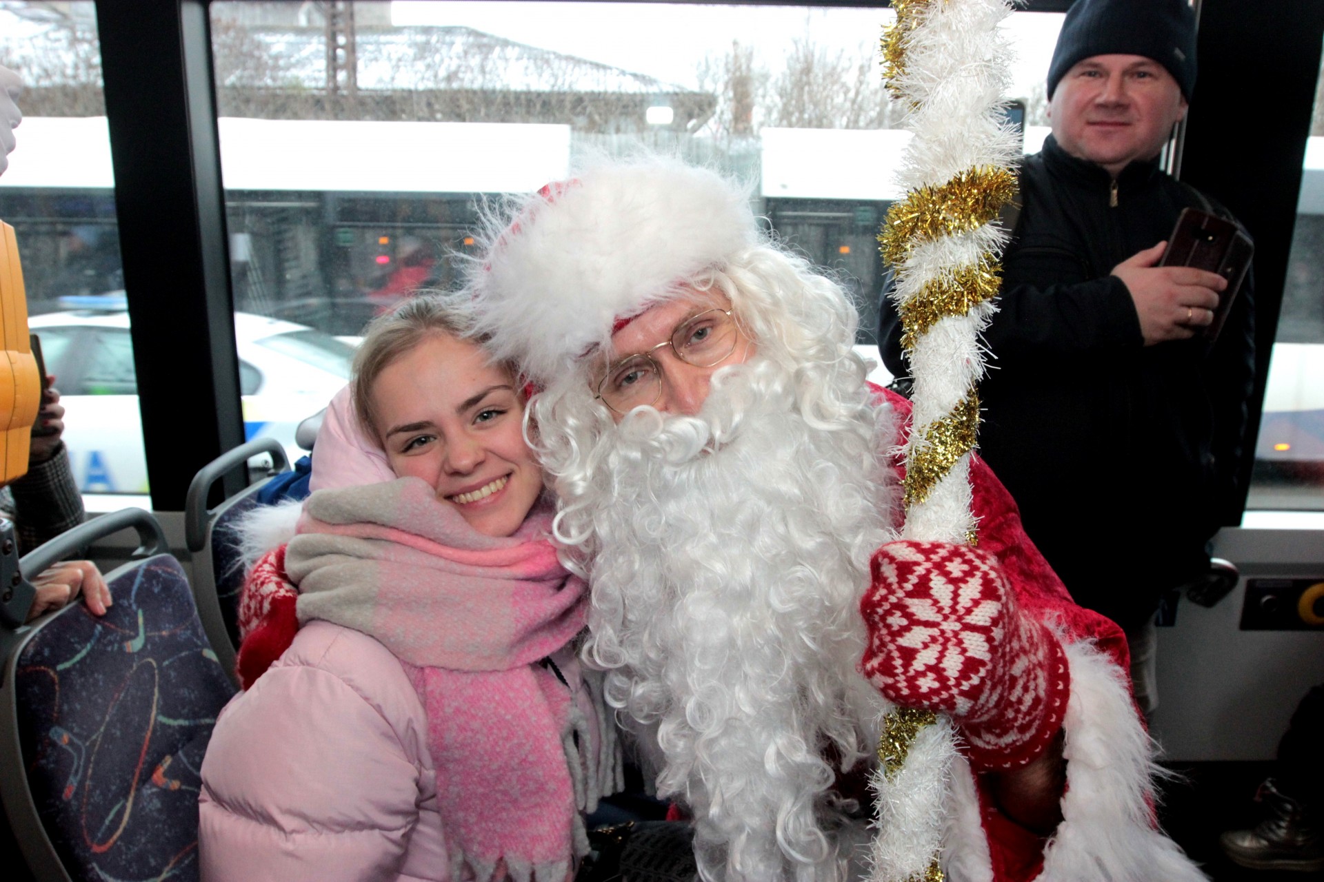 REALSPIEDZIVOJUMS.LV, Dīdžejmeitene Maija Rozīte, Ziemasvētku vecīši Sandijs Krastiņš un Ainārs Ašaks - ikviens aicināts Vecrīgā 8.decembrī (Attēls 2)