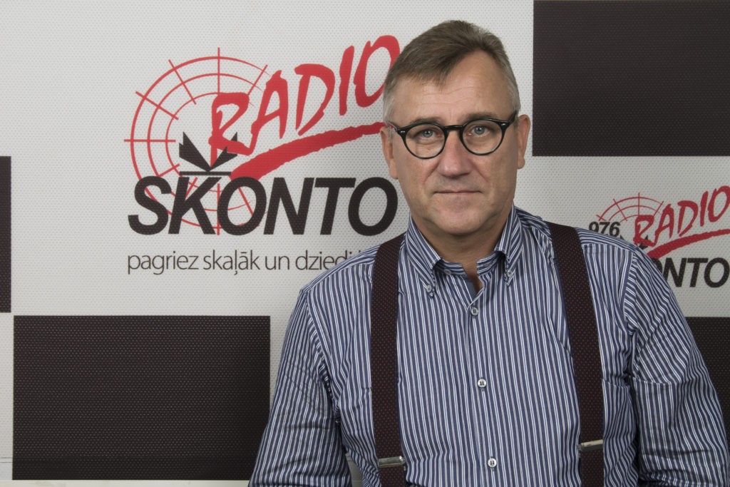 Pāragri mūžībā aizsaukta Radio Skonto ētera personība un seriālu balss leģenda Artis Krauklis (Attēls 0)